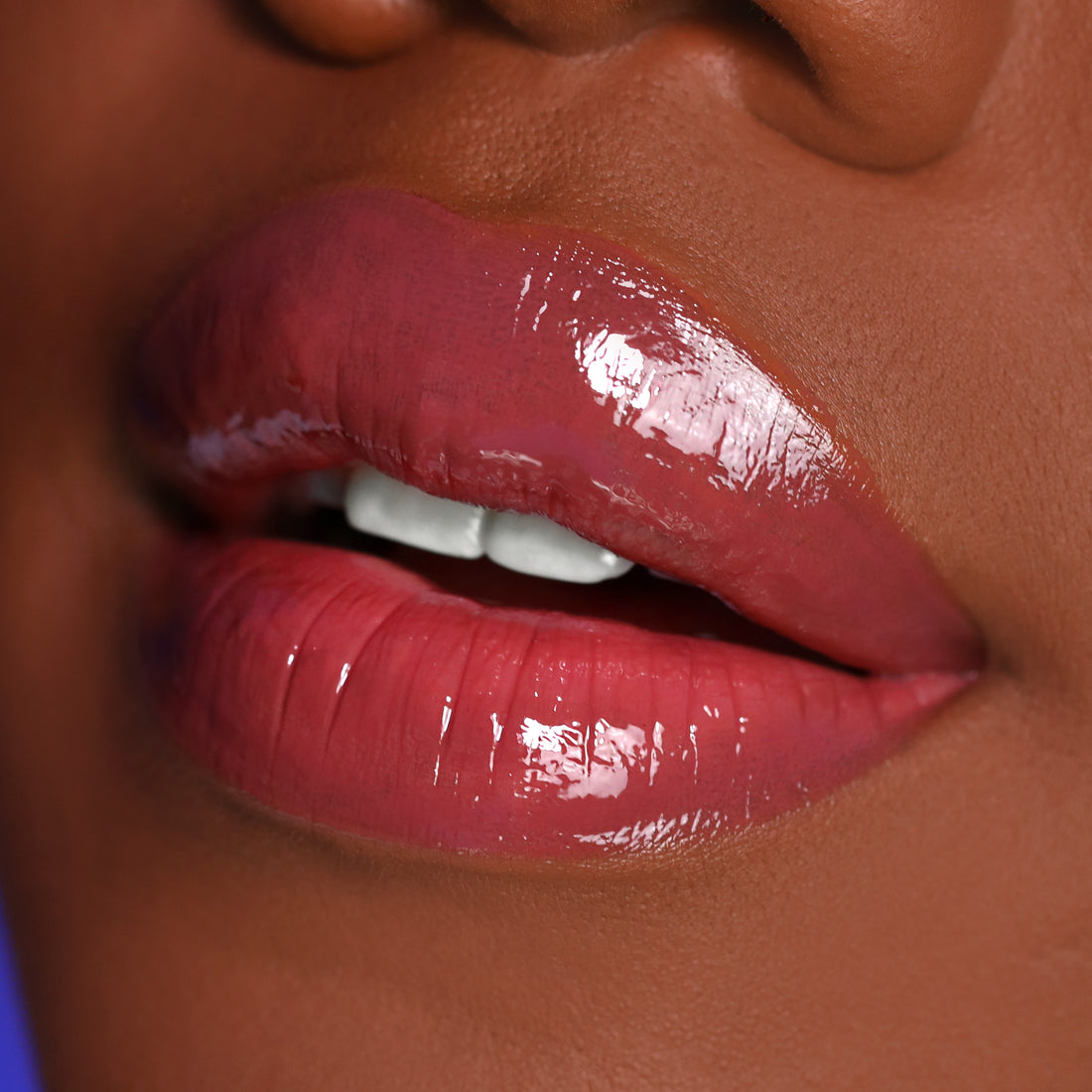 The Lipgloss Naked